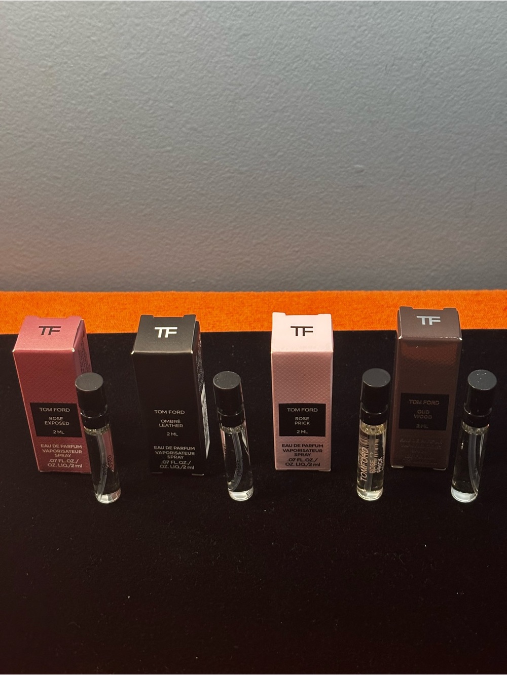 Tom Ford Sample Set - Picture 2 of 4
